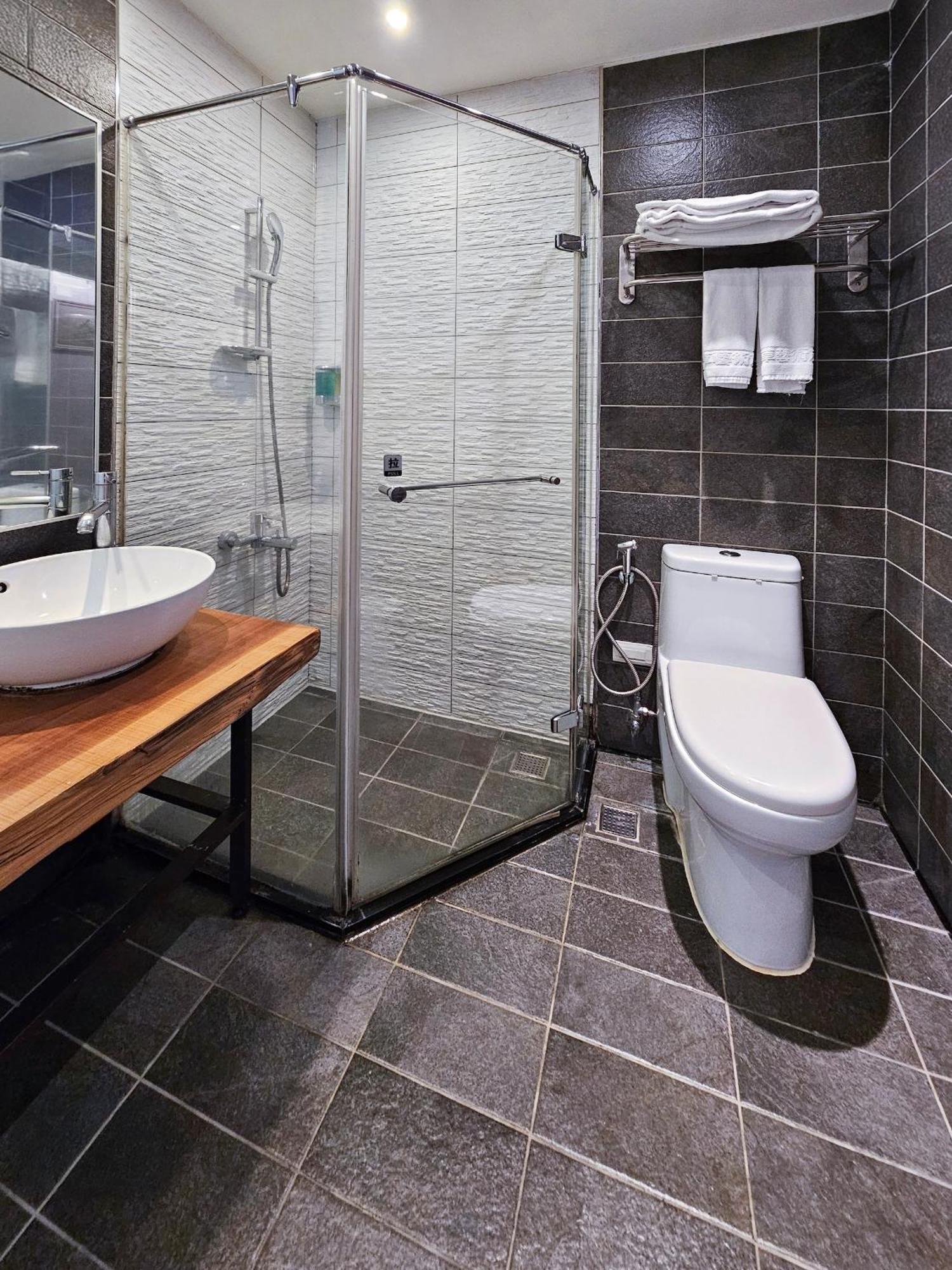 Herb Art Hotel Luodong Luaran gambar