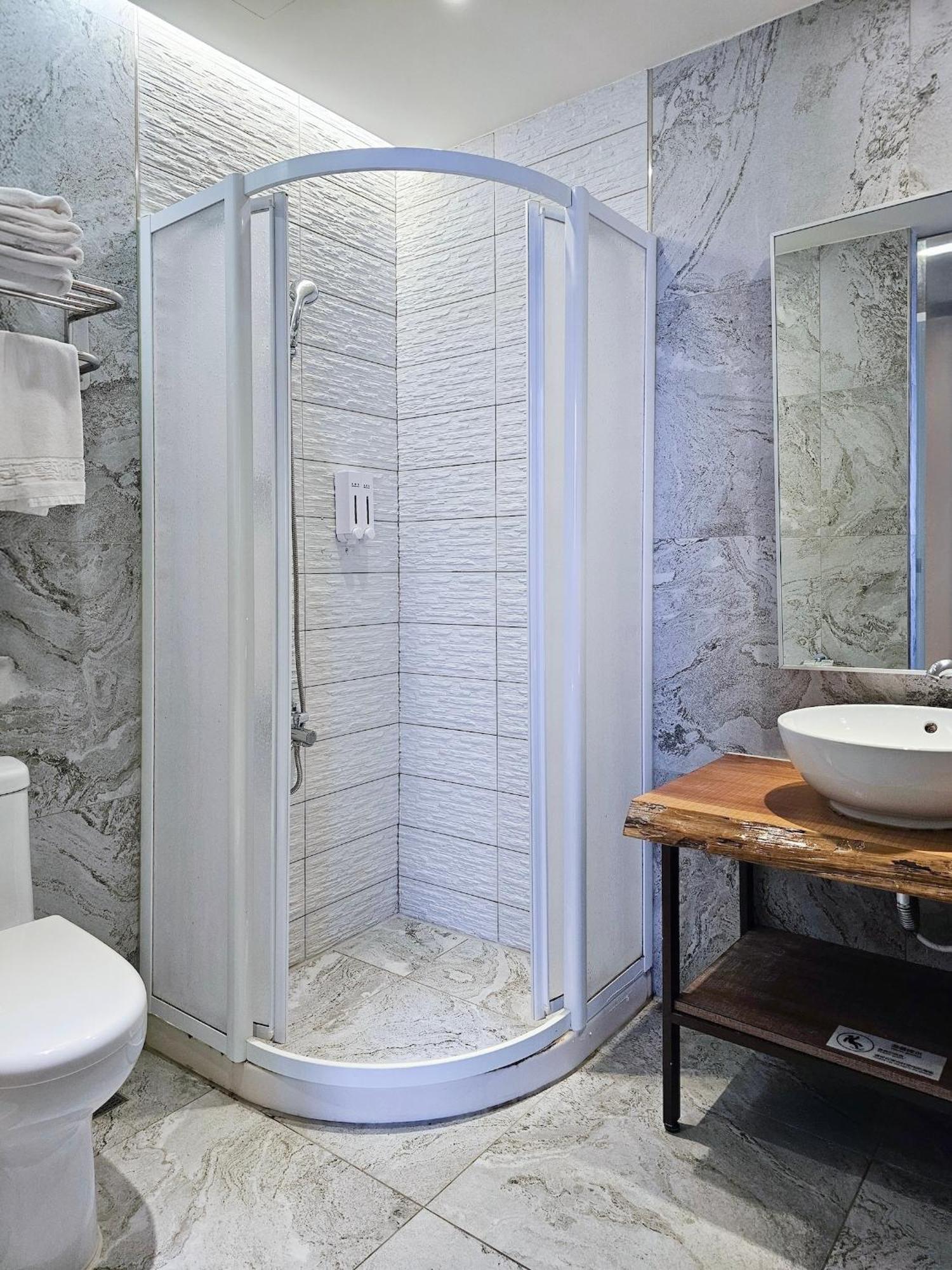 Herb Art Hotel Luodong Luaran gambar